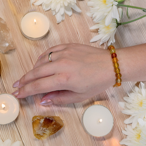 Bracelet with carnelian